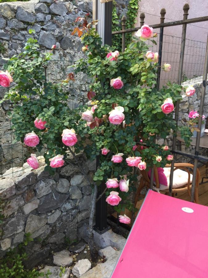 La Cle Des Songes Acomodação com café da manhã Claviers Exterior foto
